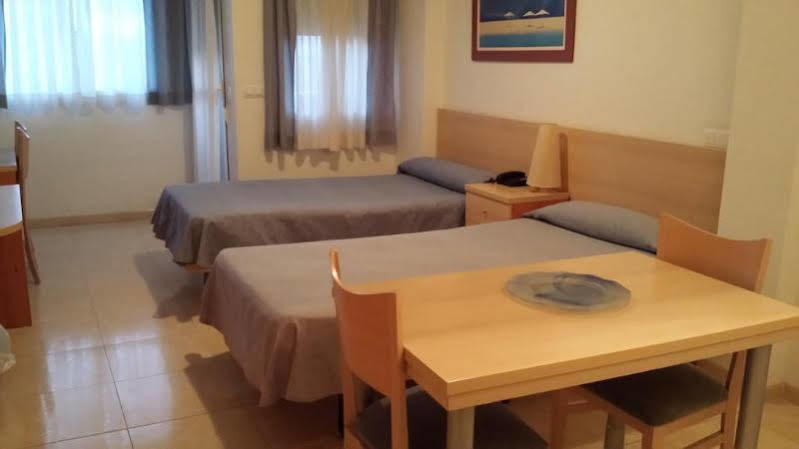 Apartamentos Arrixaca 木尔西亚 外观 照片