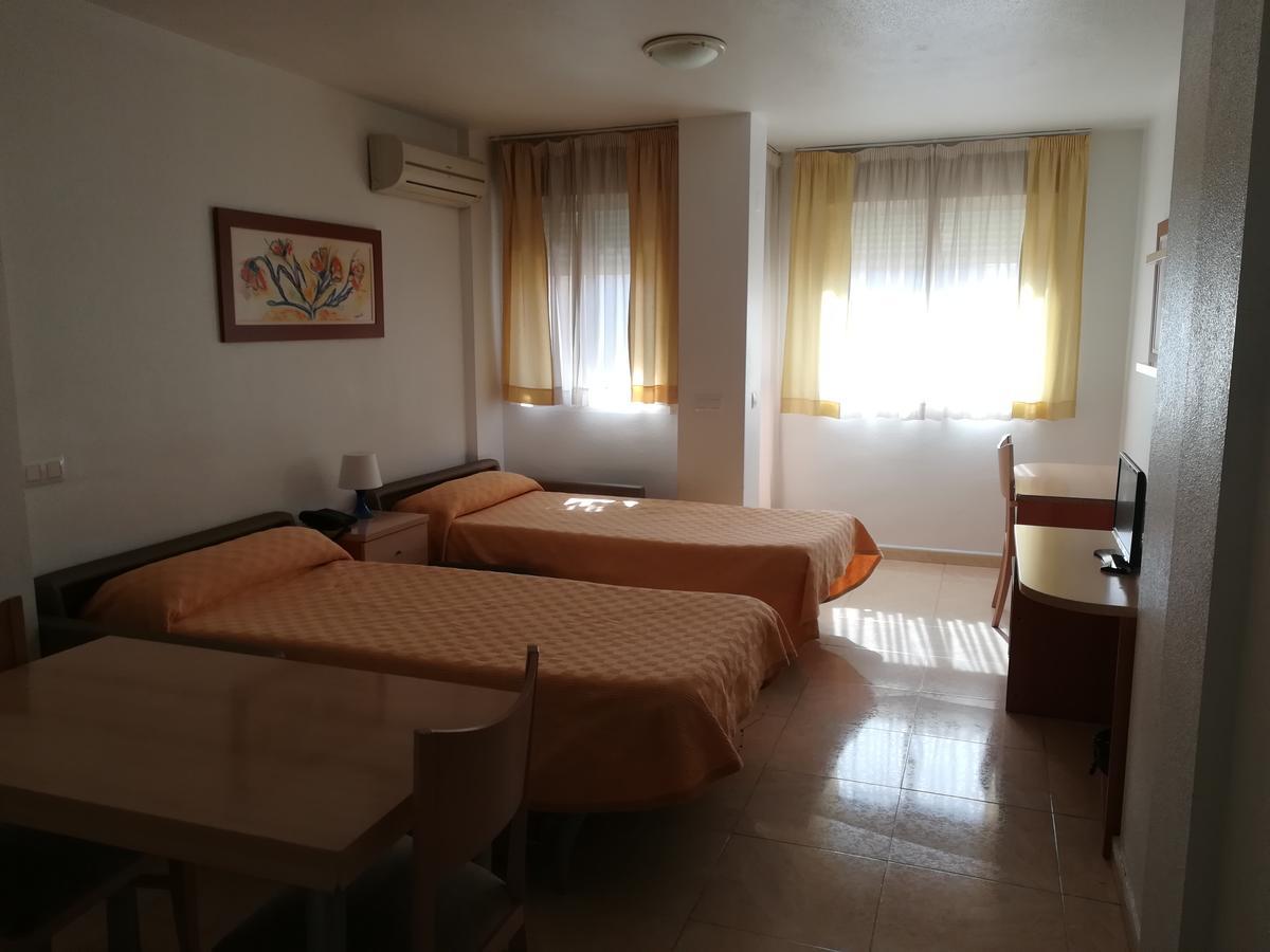 Apartamentos Arrixaca 木尔西亚 外观 照片
